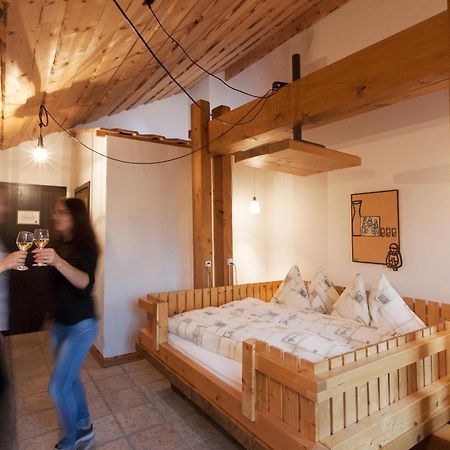 Hotel Arkanum Salgesch ภายนอก รูปภาพ