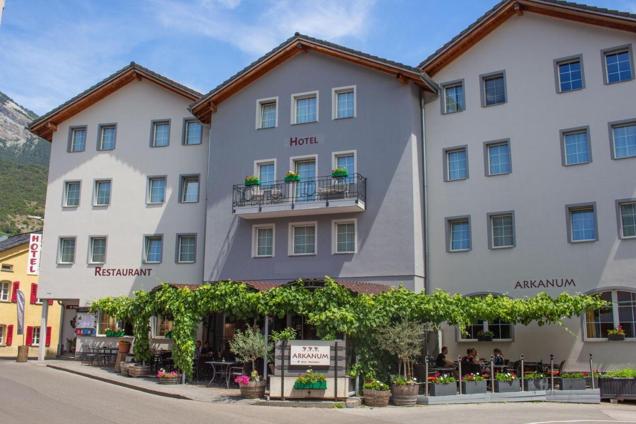 Hotel Arkanum Salgesch ภายนอก รูปภาพ